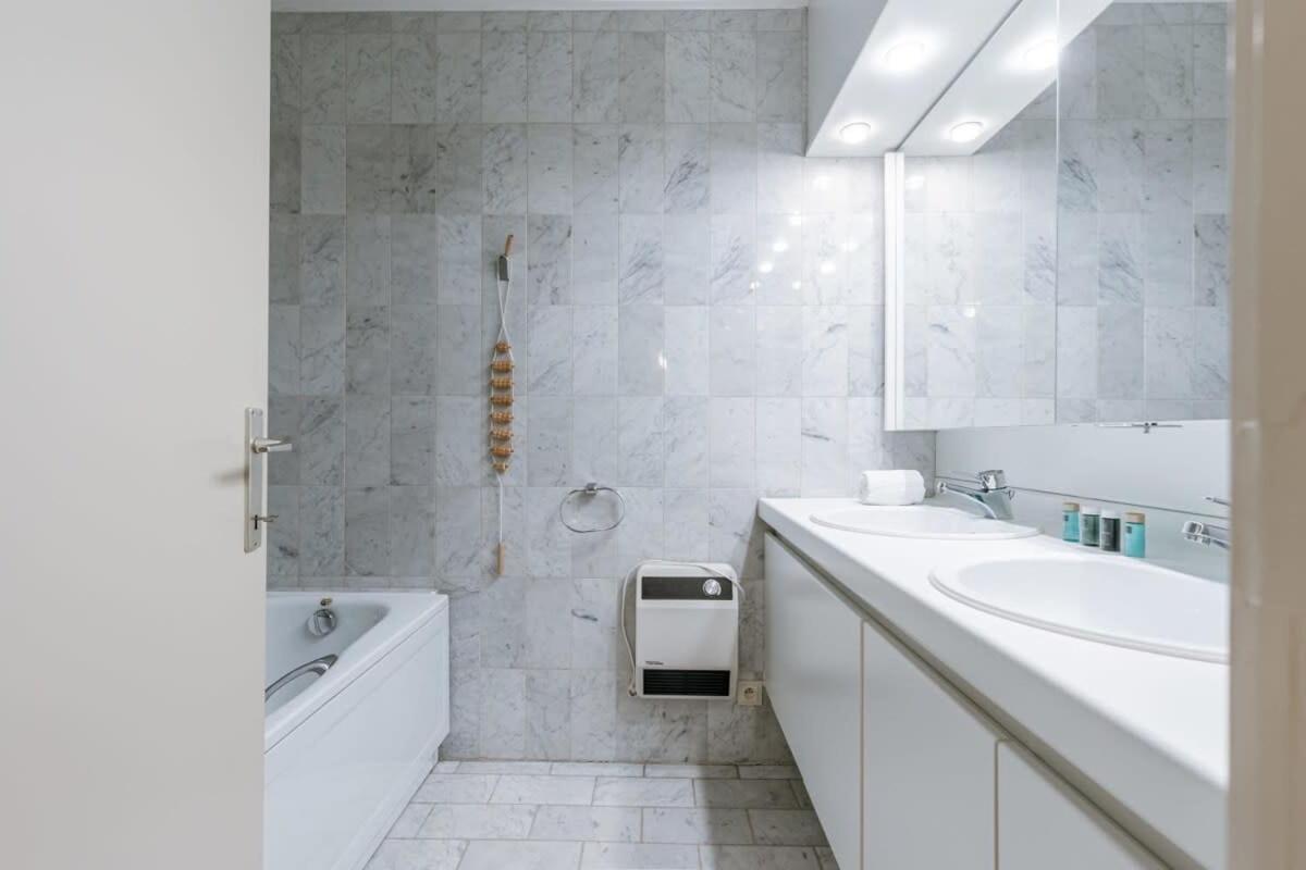Huswell - Authentic Apartment With Terraces And Parking Knokke-Heist Exteriér fotografie